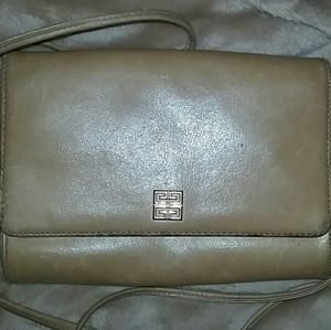 🌻Givenchy Purse🌻